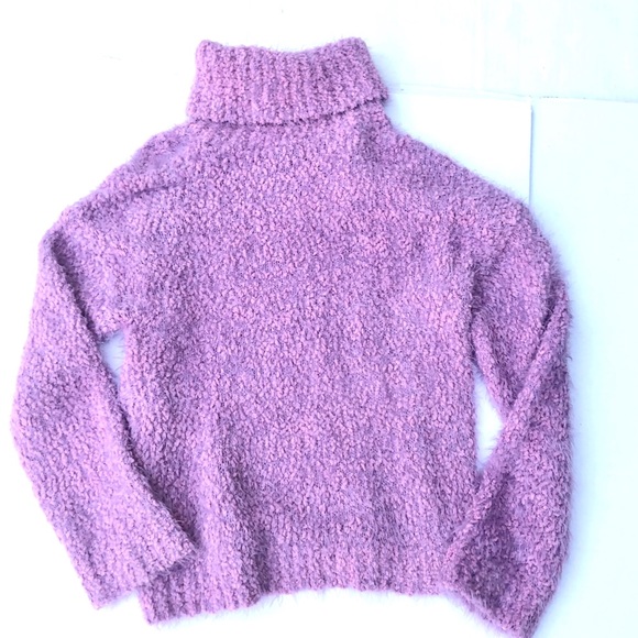 Nordstrom Sweaters - NWOT ABOUND LAVENDER FUZZY TURTLENECK SWEATER